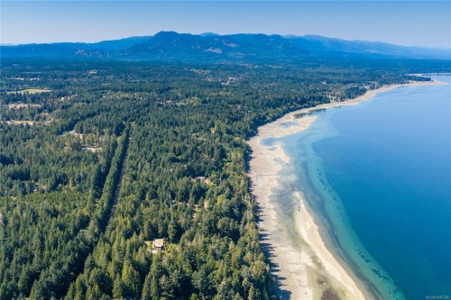2185 Widgeon Rd, Qualicum Beach, BC 