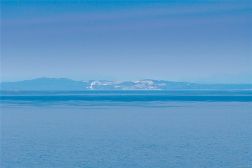 2185 Widgeon Rd, Qualicum Beach, BC 