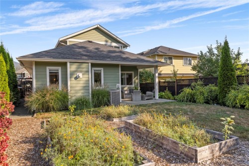 3011 Keystone Dr, Duncan, BC 
