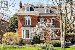 370 HESS Street S  Hamilton, ON L8P 3R1