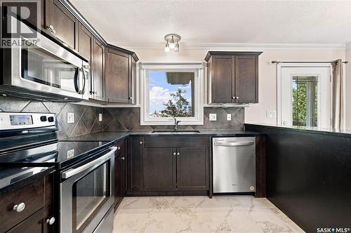 107 119 Hampton Circle, Saskatoon, SK 