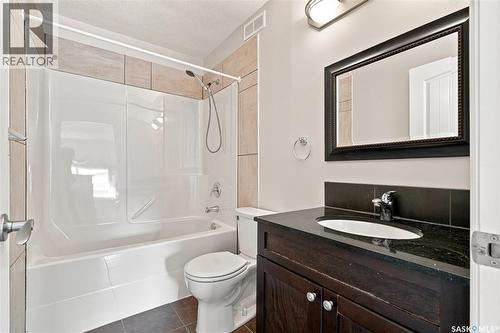 107 119 Hampton Circle, Saskatoon, SK 