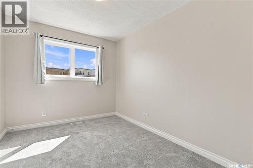 107 119 Hampton Circle, Saskatoon, SK 