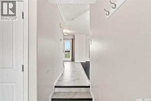 107 119 Hampton Circle, Saskatoon, SK 