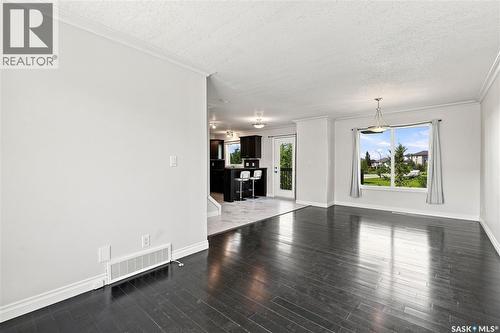 107 119 Hampton Circle, Saskatoon, SK 