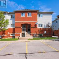 13 - 235 FERNDALE DRIVE S Barrie, ON L4N 0T6