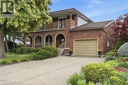 57 NEIL Avenue  Stoney Creek, ON L8G 2N1