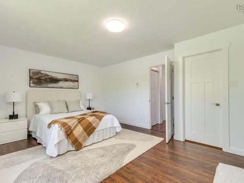 24 Fourth Street, Bedford, NS 