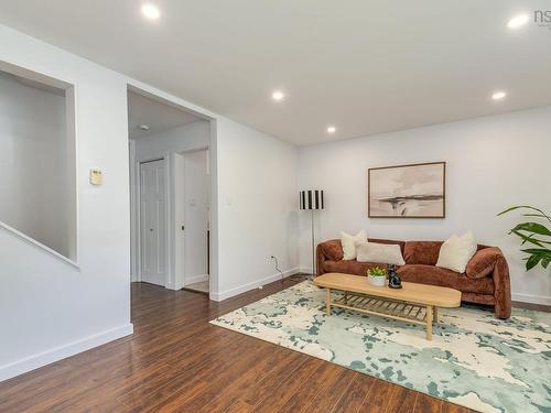 24 Fourth Street, Bedford, NS 