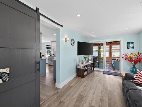 16335 Highway 7, Pleasant Harbour, NS 