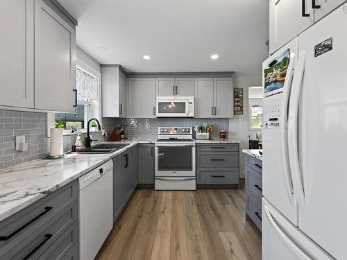 16335 Highway 7, Pleasant Harbour, NS 