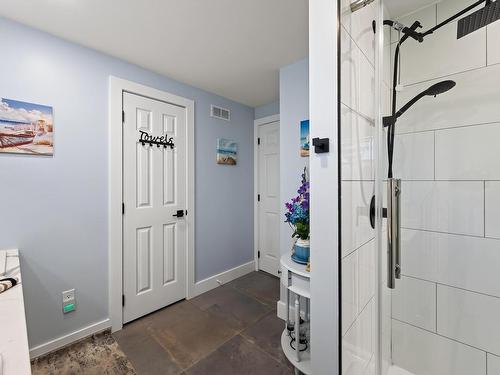 16335 Highway 7, Pleasant Harbour, NS 