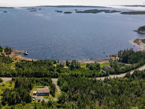 16335 Highway 7, Pleasant Harbour, NS 