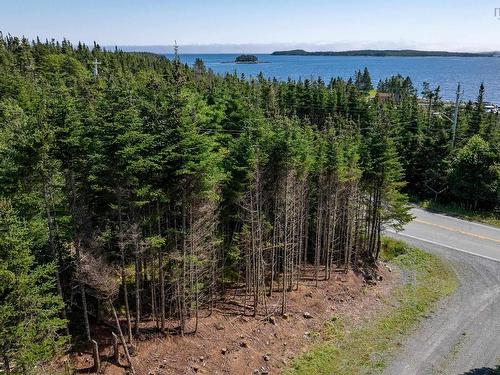 16335 Highway 7, Pleasant Harbour, NS 