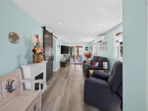 16335 Highway 7, Pleasant Harbour, NS 