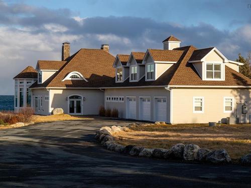 446 Ketch Harbour Road, Halibut Bay, NS 