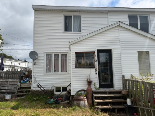 Front of Structure - 59 Rue Latourelle, Témiscaming, QC 