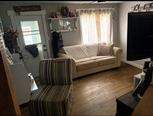 Living Room - 59 Rue Latourelle, Témiscaming, QC 