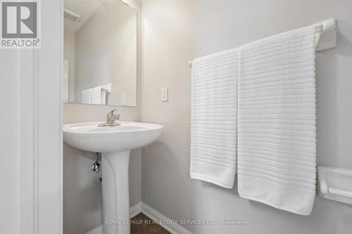 Powder Bathroom 2pc - 937 Vickerman Way, Milton, ON 