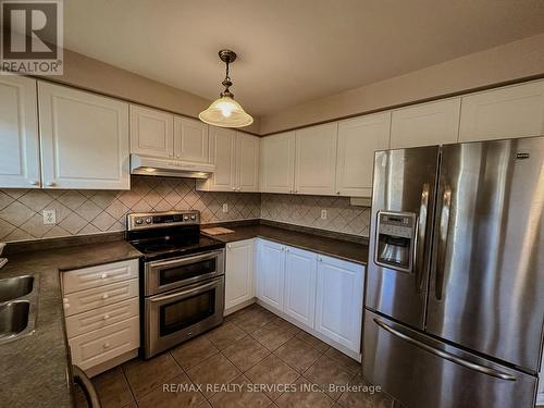 41 SANDYSHORES DRIVE , Brampton, Ontario L6R 2H2 4