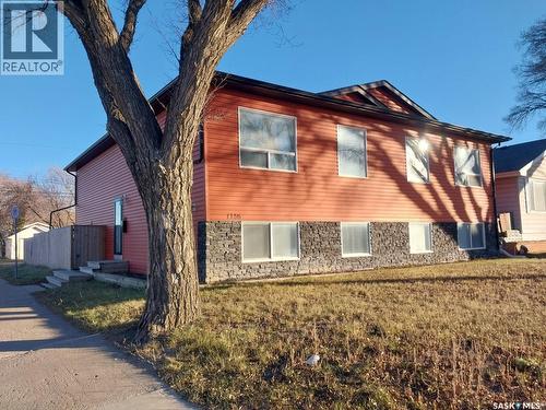 1736 C Avenue N, Saskatoon, SK 