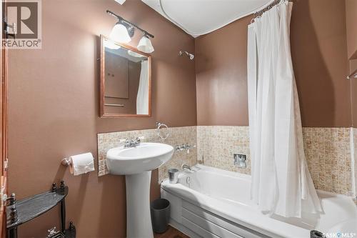 2145 37Th Street W, Saskatoon, SK 