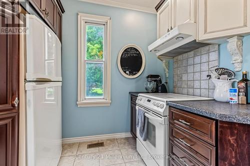 580283 Sideroad 60, Chatsworth, ON 