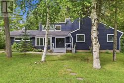 40 51ST STREET N  Wasaga Beach, ON L9Z 1X2