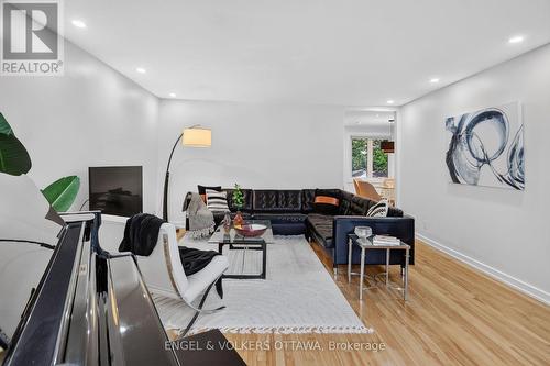 390 Princeton Avenue, Ottawa, ON 