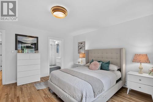 390 Princeton Avenue, Ottawa, ON 