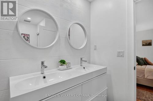 390 Princeton Avenue, Ottawa, ON 