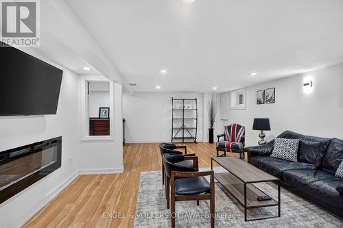 390 Princeton Avenue, Ottawa, ON 