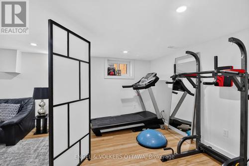 390 Princeton Avenue, Ottawa, ON 