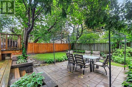 390 Princeton Avenue, Ottawa, ON 