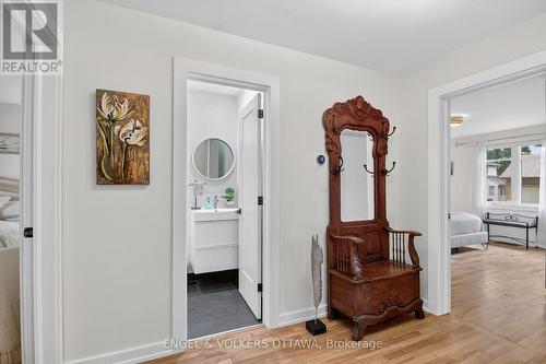 390 Princeton Avenue, Ottawa, ON 