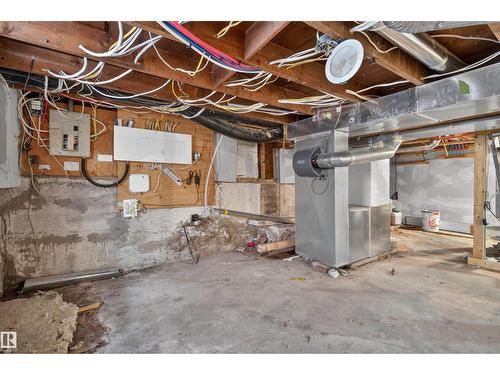 11327 89 St Nw, Edmonton, AB 