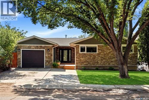 19 Empress Drive, Regina, SK 