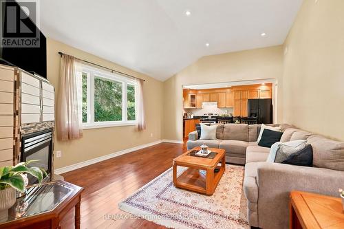 16 Hiawatha Road, Tiny, ON 