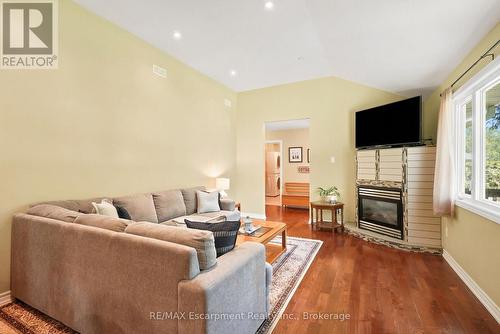 16 Hiawatha Road, Tiny, ON 