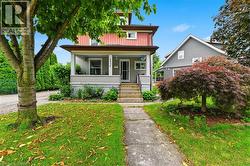 4924 HUNTER Street  Niagara Falls, ON L2G 3M6