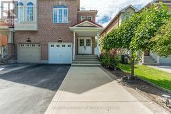 4191 GOLDENROD CRESCENT  Mississauga, ON L5V 3C2