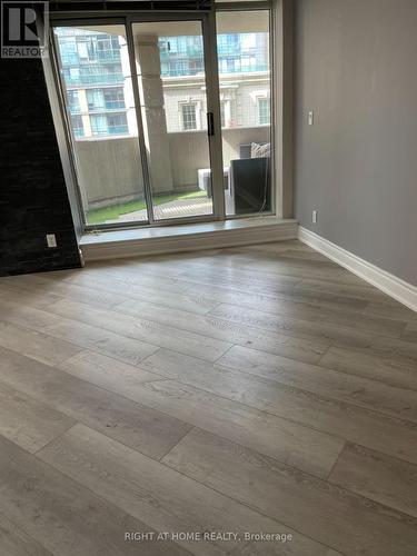 407 - 20 COLLIER STREET , Toronto, Ontario M4W 3Y4 4