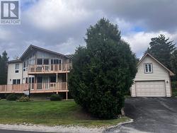 130 PIONEER LANE  Blue Mountains, ON L9Y 0M7