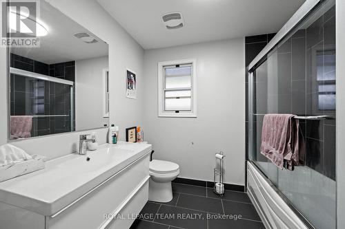 331 Flora Street, Ottawa, ON 