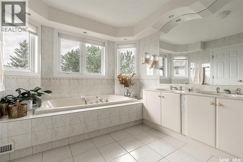 811 Braeside View, Saskatoon, SK 
