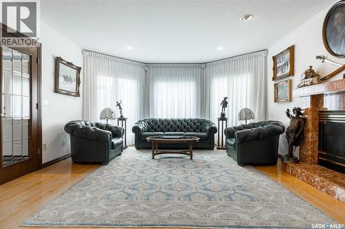 811 Braeside View, Saskatoon, SK 