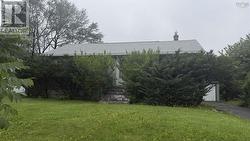 6 Lucien Drive  Dartmouth, NS B2W 2H8