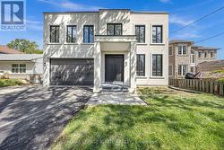 15 DEBLYN DRIVE E  Toronto, ON M1S 1J4