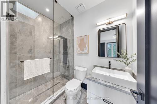 15 Deblyn Drive E, Toronto, ON 