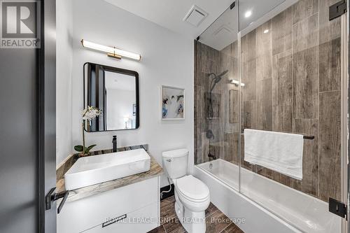 15 Deblyn Drive E, Toronto, ON 
